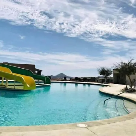 Vista Del Arco Apartment